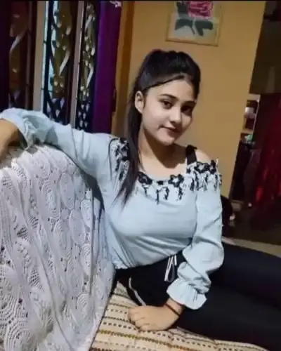 Call Girls Service in Sirauli Gauspur