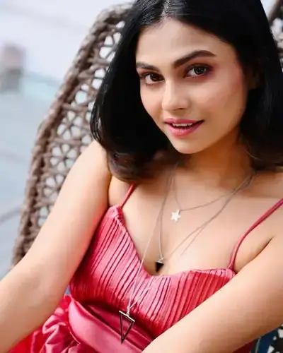 Escort Service Sirauli Gauspur